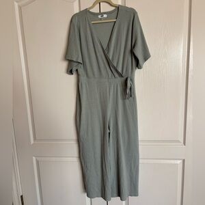 Missguided ribbed knit sage faux wrap wide leg cropped jumpsuit size 20